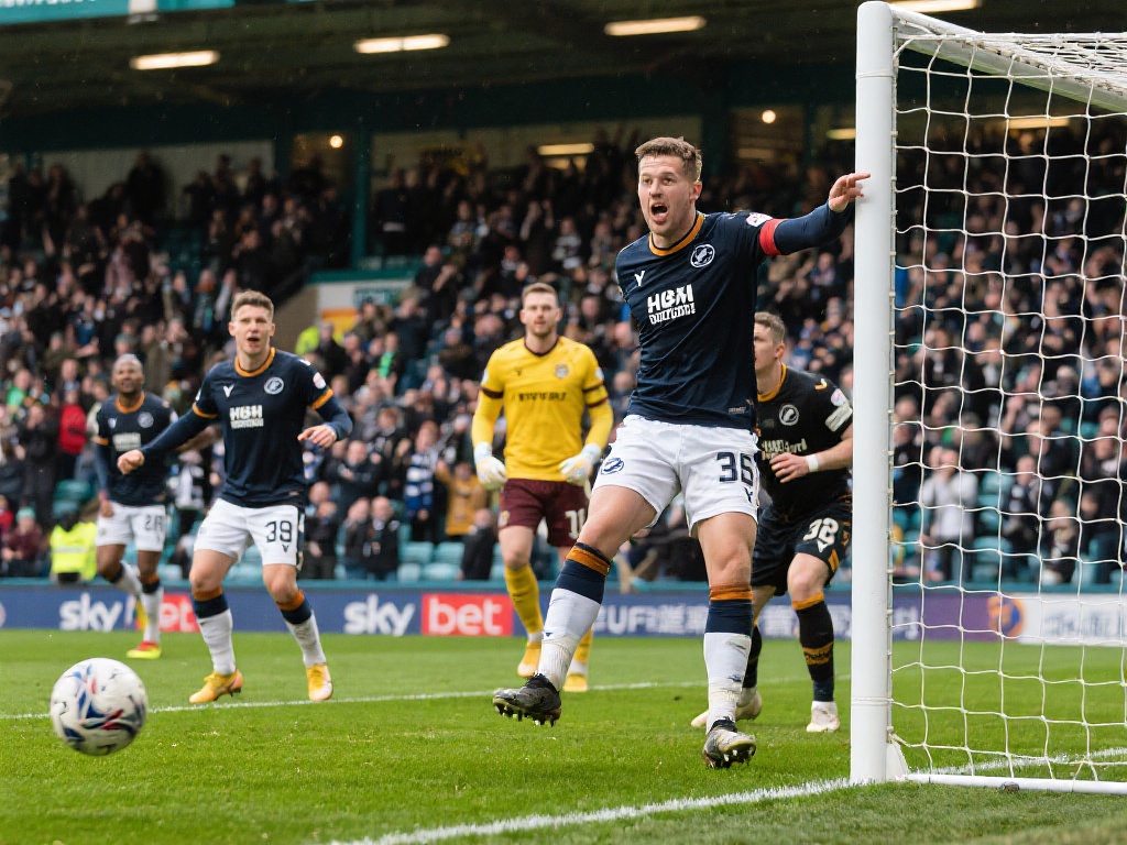 开云中国官网全方位覆盖精彩体育赛事直播 服务更多观众体验精彩瞬间